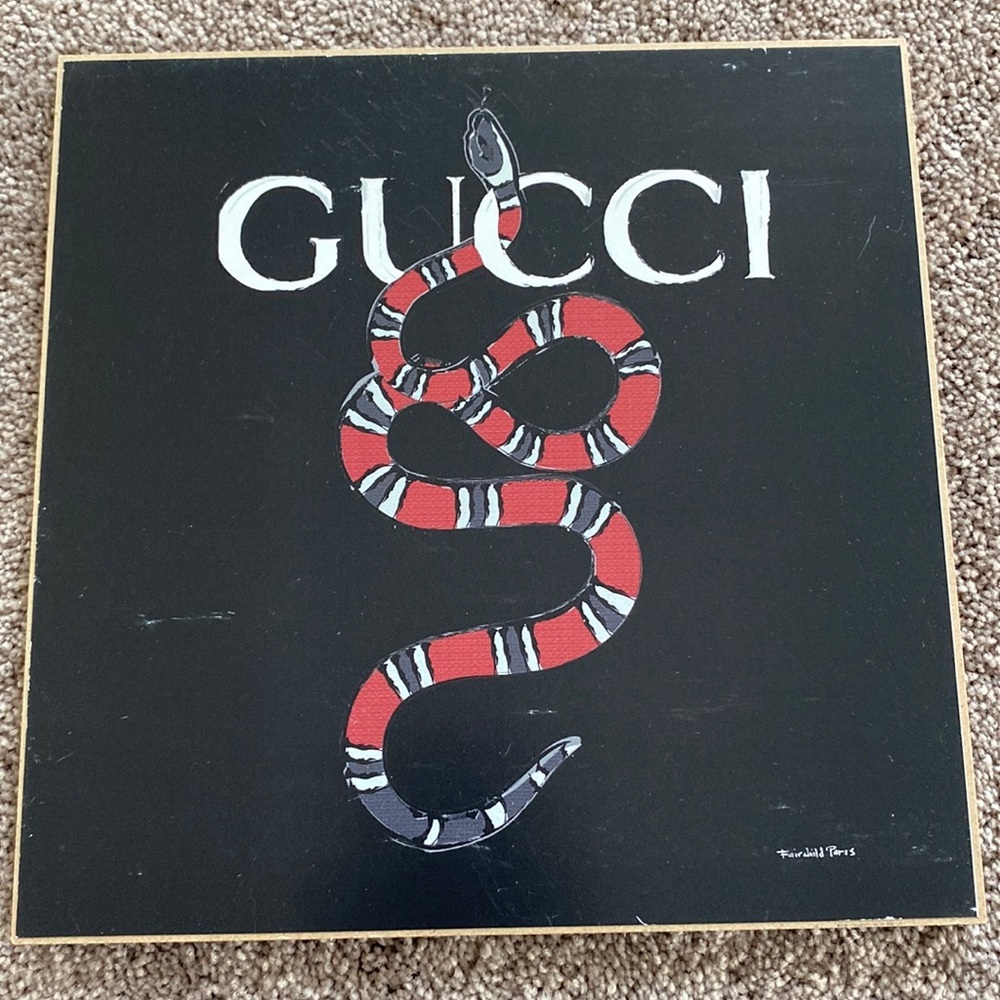 Fairchild Paris Gucci Snake Hanging Plaque NWT Black Red Wall Decor